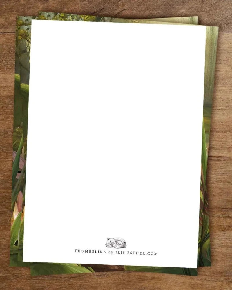 Postkarte Däumelinchen von Iris Esther A6, Rückseite ohne Linien mit kleinem Logo