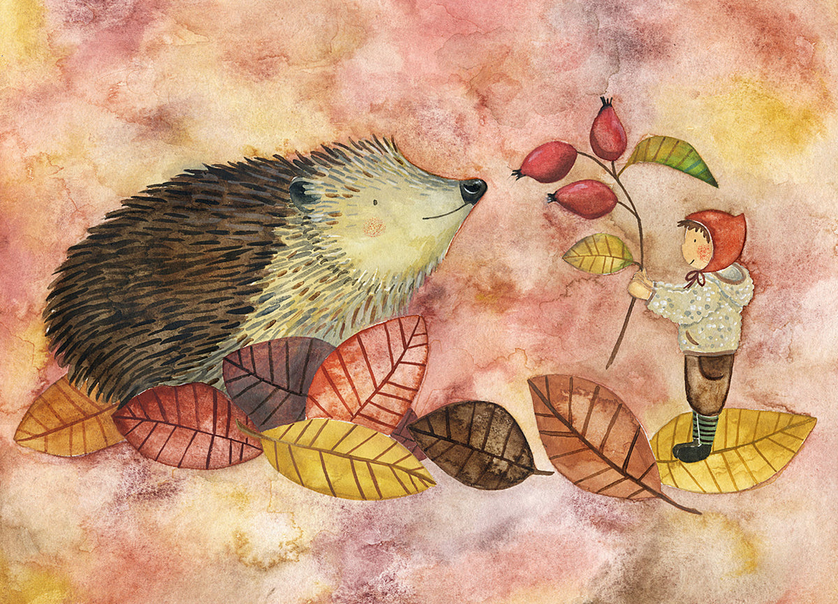 Postkarte Wichtel mit Igelfreund von Joringl, Igel und Wichtel mit Hagebutte im Herbstlaub