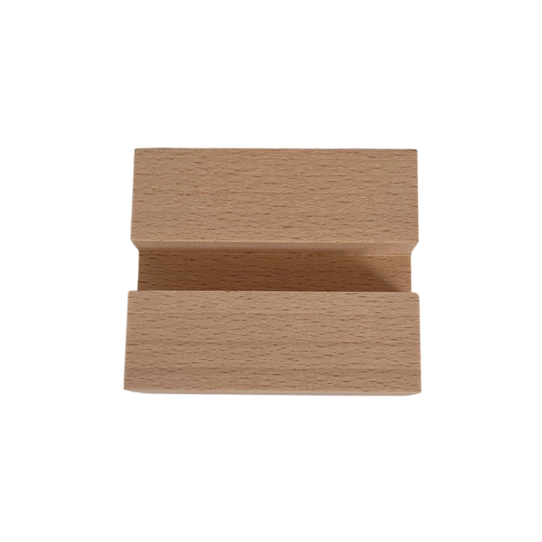 Fliesenhalter aus Holz