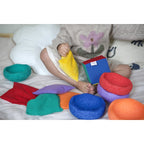 Sensorische Kirschkernkissen 6er-Set Regenbogen von Pit and Play