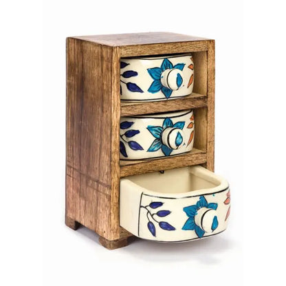 Kleine Keramikkommode