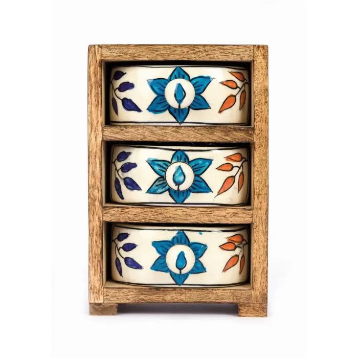 Kleine Keramikkommode