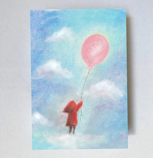 Postkarte Rosa Ballon von Lot Bouwes A7: ein Wichtel schwebt an einem rosa Luftballon zwischen den Wolken