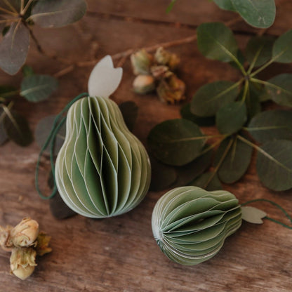 Papieranhänger Birne - grün