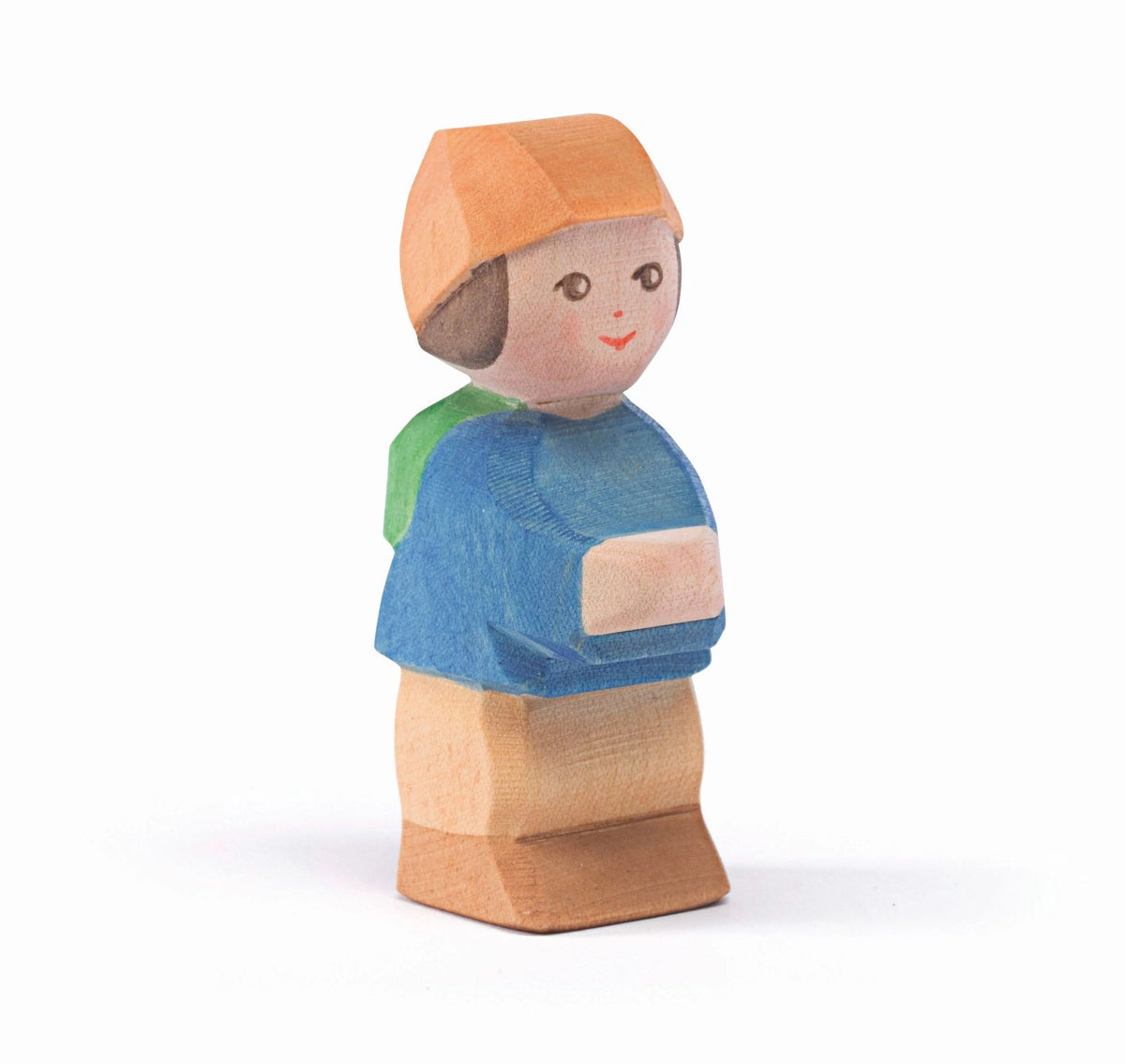 Ostheimer Zwerg Mo, Holzfigur mit orangefarbener Mütze und Rucksack