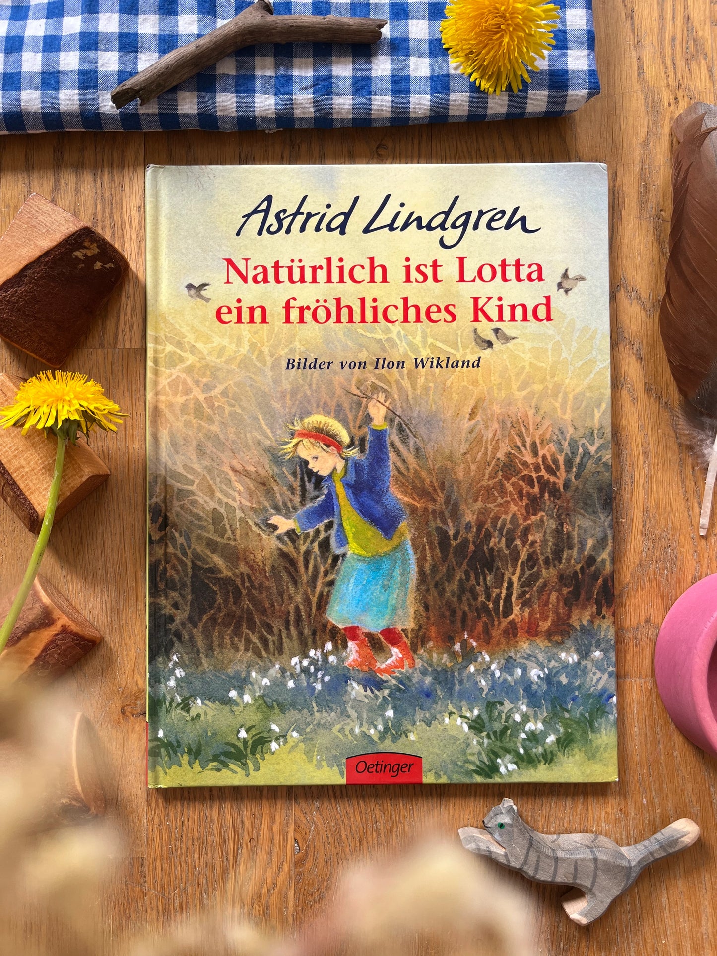 Natürlich ist Lotta ein fröhliches Kind - Astrid Lindgren 2. Hand