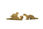 Holzfigur Otter von HolzWald mit weiteren HolzWald Figuren, Foto