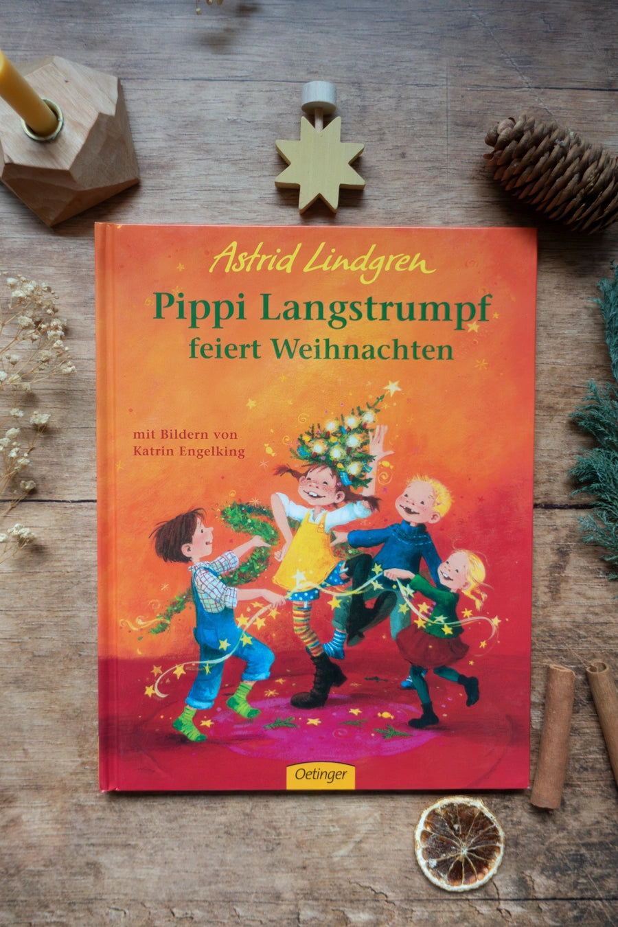 Bilderbuch Pippi Langstrumpf feiert Weihnachten von Astrid Lindgren, Cover