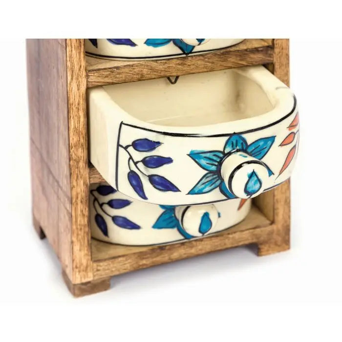 Kleine Keramikkommode