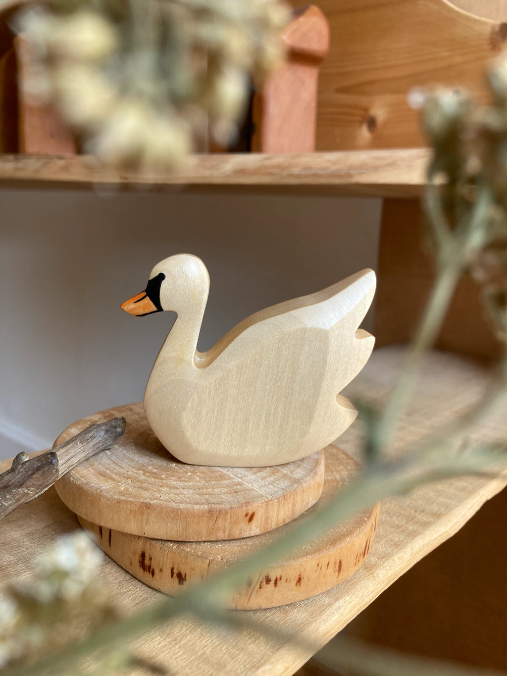 Holzfigur Schwan von HolzWald, weiß