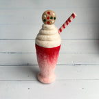 Weihnachtsmilchshake aus Filz von Sewing Seeds Play, Ansicht 2
