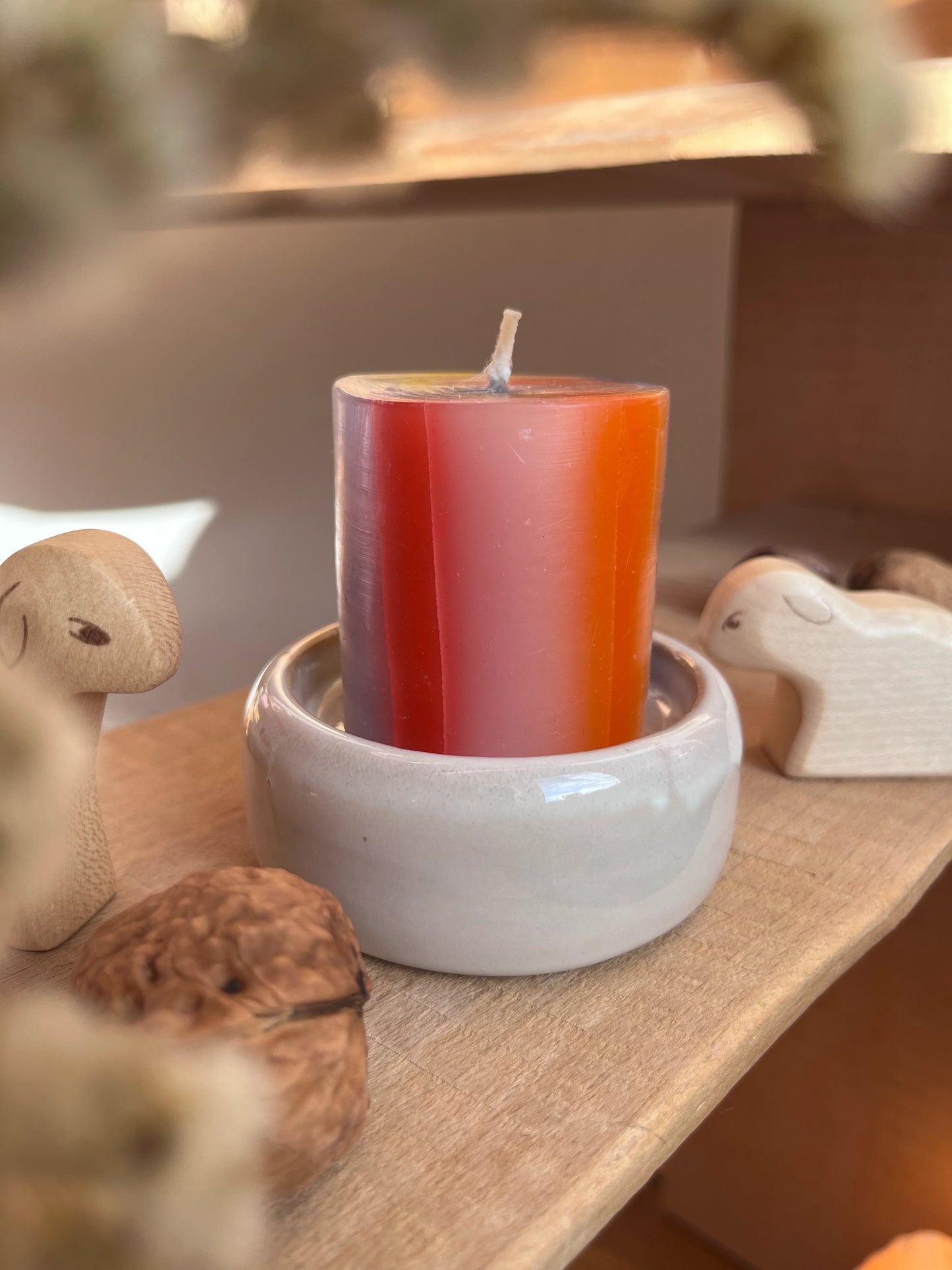 Stumpenkerze Regenbogen "Spirale"