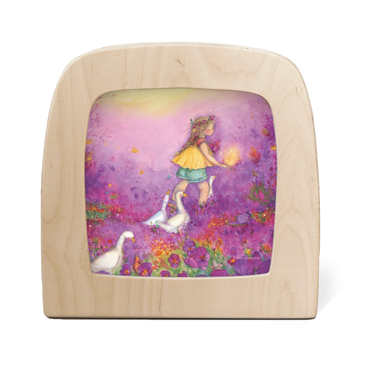 Toverlux Motiv Kleines Gänsemädchen von Anne Illustraties in der magischen Lampe: Gänsemädchen mit Gänsen auf einer bunten Blumenwiese