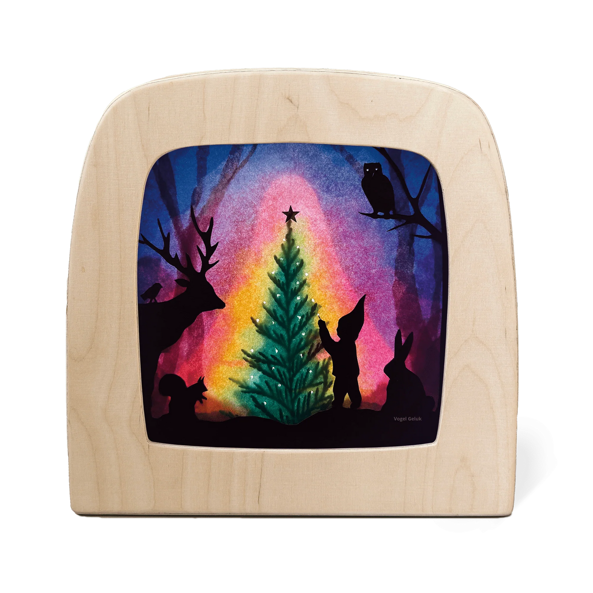 Toverlux Motiv Weihnachtsbaum im Wald von Vogel Geluk in der magischen Lampe: Leuchtender Weihnachtsbaum im Wald mit Hirsch, Eule und Wichtel