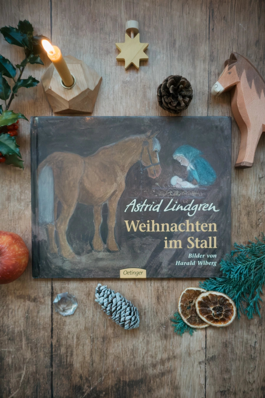Bilderbuch Weihnachten im Stall von Astrid Lindgren, Cover